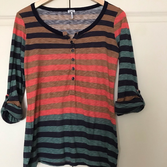 Splendid✨ Multi Colored Top - Picture 2 of 4